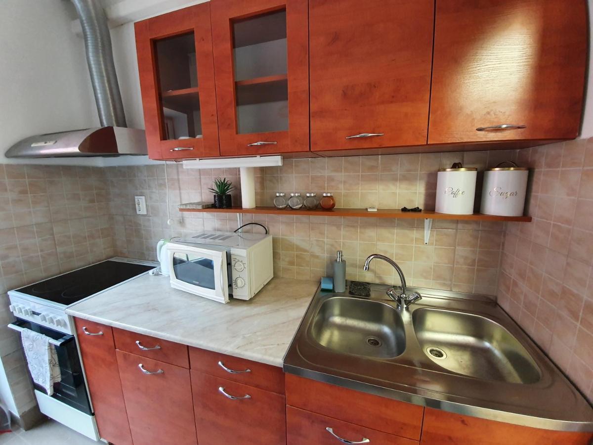 Orchidea Apartman Apartment Debrecen Luaran gambar